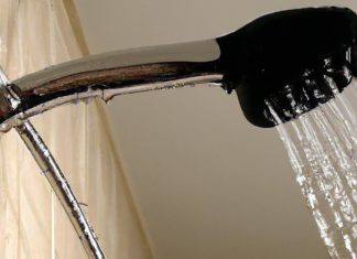 what to do if shower hose is leaking 2