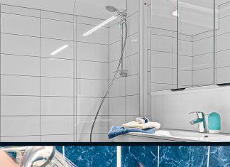 5 shower hose reviews comparing length durability and flexibility