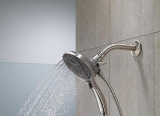 Delta Faucet 4-Spray Handheld Shower Head review